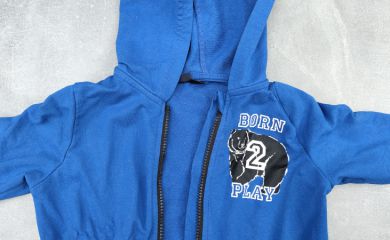 blaue Kinderjacke